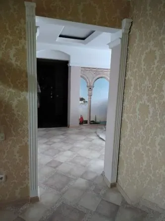 Продам 4-комнатную квартиру Донецк