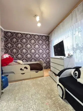 Продажа 4-х комнатной квартиры Макеевка,кв-л Гвардейский Макеевка
