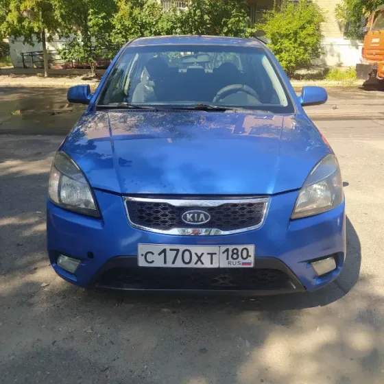Kia Rio 1.4л 2006 года выпуска. Донецк