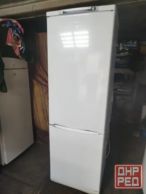 Холодильник Indesit Донецк - изображение 1