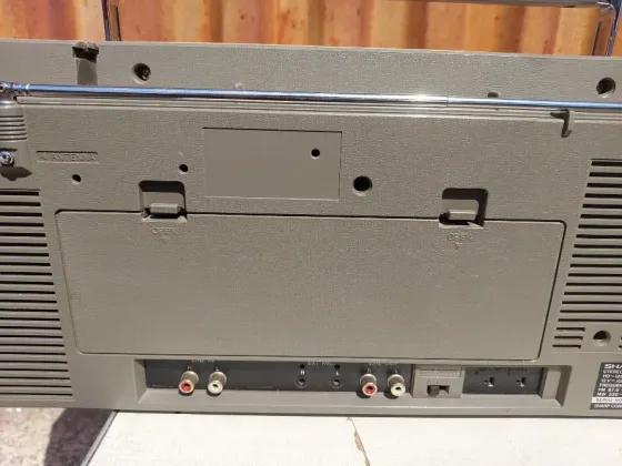 Магнитола Sharp GF-500, двухкассетная, винтаж, полностью рабочая Донецк