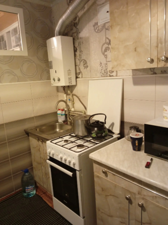 Продажа 2-х комнатной квартиры г.Макеевка, кв-л Комсомольский (ор-р ост.Почта) Макеевка