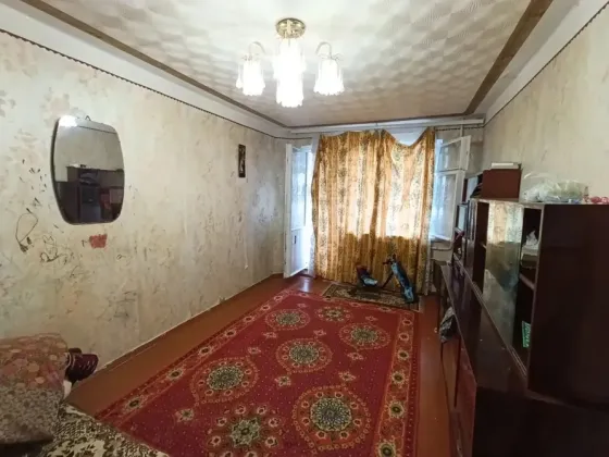 Продам 2-х комнатную квартиру в г. Харцызске, верх Черемушек, м-н Металлургов Харцызск