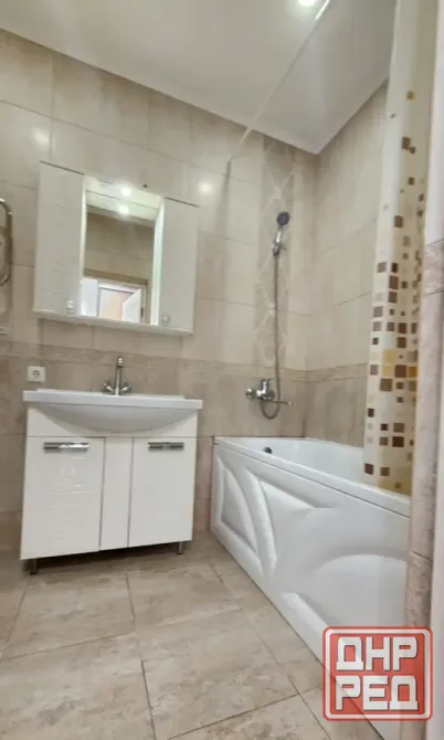 сдаю однокомнатную квартиру 38.0 м² этаж 6, донецк, калининский район, улица Донецк - изображение 1