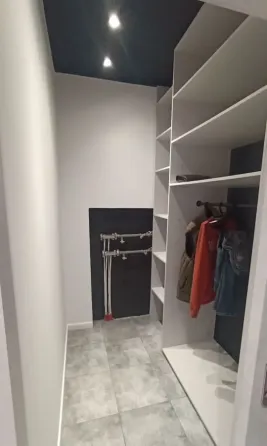 Сдаю однокомнатную квартиру 45.0 м² этаж 4 город донецк, бульвар шевченко, калининский район Донецк