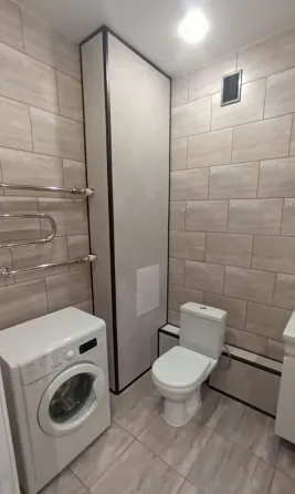 Сдаю однокомнатную квартиру 45.0 м² этаж 4 город донецк, бульвар шевченко, калининский район Донецк