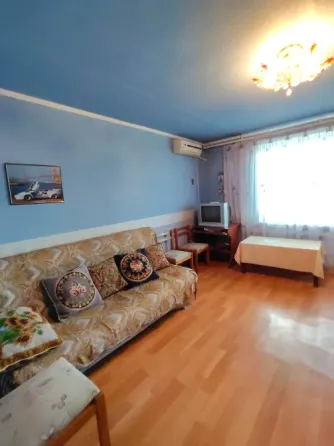 Срочная продажа 3-х комнатной квартиры к Калининском районе ( Грузия). Донецк