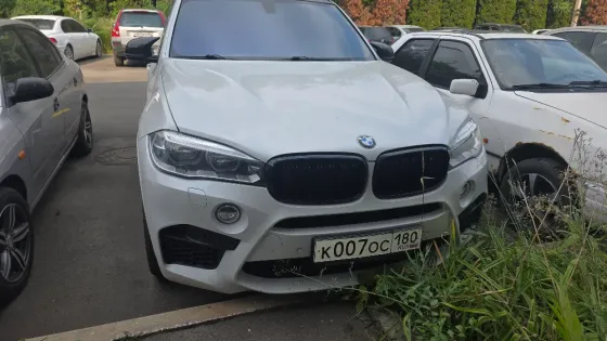 Продам bmw x5f15 2014 4.4 Донецк
