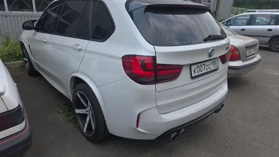 Продам bmw x5f15 2014 4.4 Донецк