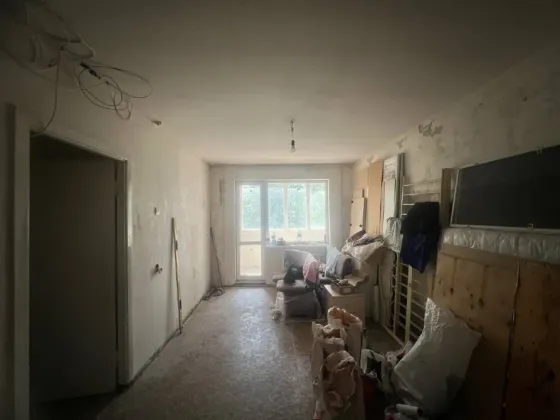 Продам 2-ком.квартиру ,Мирный Донецк
