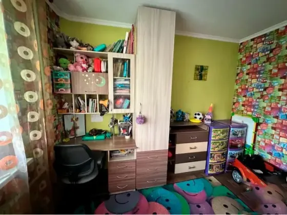 Продам 3-х комнатную квартиру в Ленинском районе (боссе) Донецк