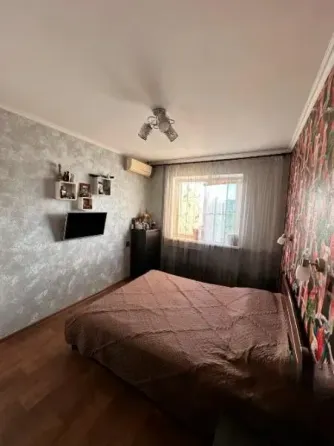 Продам 3-х комнатную квартиру в Ленинском районе (боссе) Донецк