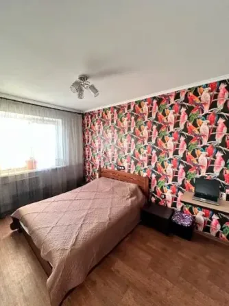 Продам 3-х комнатную квартиру в Ленинском районе (боссе) Донецк
