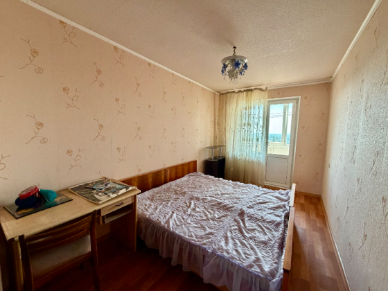 Продажа 3 ком. кв-ры по ул. Ионова, о-р Соловки, Ленинский р-н, г. Донецк Донецк