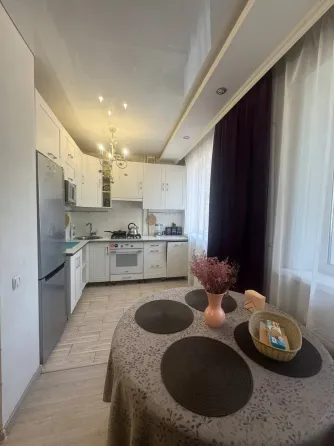 в продаже шикарная 3к. квартира Мариуполь