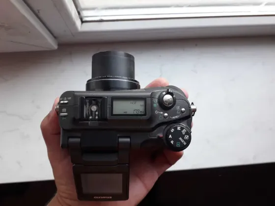 Olympus camedia C-7070 made in Japan Донецк