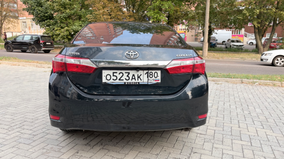 Продам автомобиль Toyota Corolla 2013 Донецк
