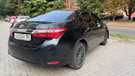 Продам автомобиль Toyota Corolla 2013 Донецк