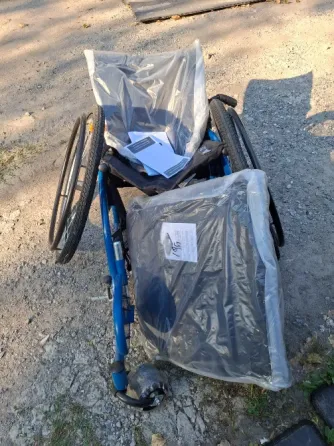 продам инвалидную каляску Донецк