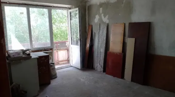 Продам 2 к.к., мкр-н Тихий, ул. Нижневартовская Донецк