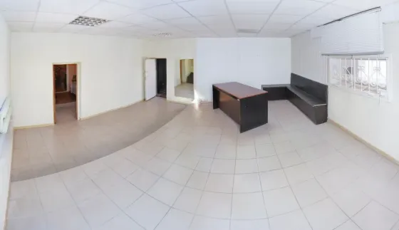 Помещение под бизнес в центе города Донецк. Срочная продажа по сниженной цене! Донецк