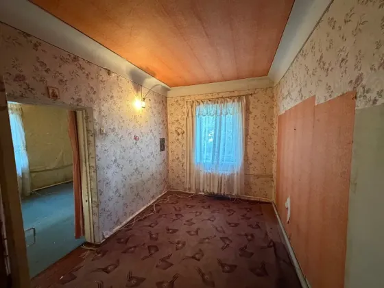 Продам 2-х ком. кв., 1/2 эт., 42.5 м.кв. - Макеевка, ул. Холмогоровская, 7 горбольница Макеевка