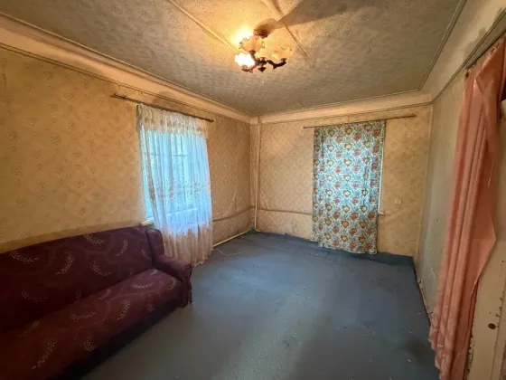 Продам 2-х ком. кв., 1/2 эт., 42.5 м.кв. - Макеевка, ул. Холмогоровская, 7 горбольница Макеевка