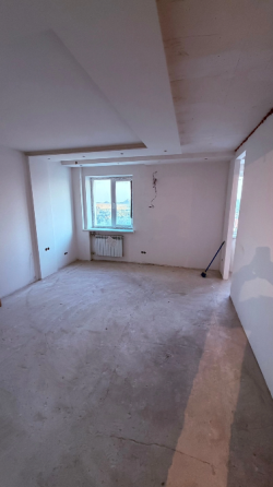 Продажа 2-х комнатной квартиры в г. Макеевка , ул. Уваровой( м-н Зеленый) Макеевка