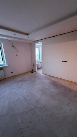 Продажа 2-х комнатной квартиры в г. Макеевка , ул. Уваровой( м-н Зеленый) Макеевка