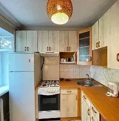 сдаётся квартира донецк ленинский р-н Донецк