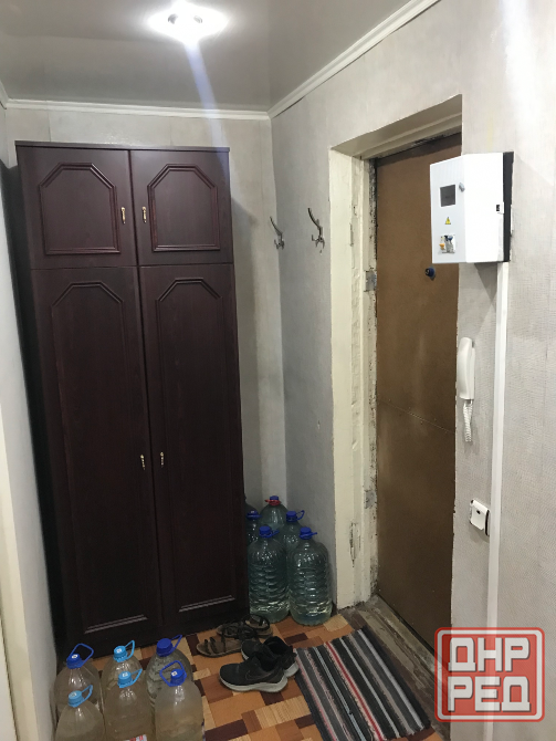 Продам 1ком Текстильщик ост 22училище 2 этаж вода холодная и горячая Донецк - изображение 3