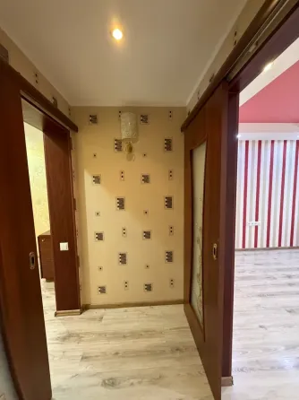 Продажа 2 ком. квартиры в Ленинском районе г. Донецк, ул.Днепрозержинская, (ориентир Мариупольская р Донецк