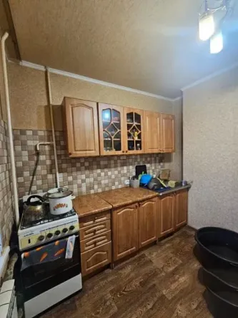 Срочная продажа 1 ком. чешка центр Текстильщика. Донецк