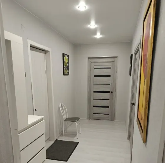 Сдаю двухкомнатную квартиру 50.0 м² этаж 2 Донецк