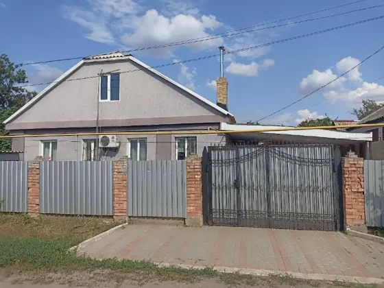 Продается дом, расположение пос.Аргентина (Новогорловка). Горловка