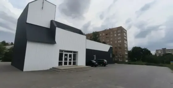 Аренда отдельно стоящего здания в Пролетарском районе! По ул. Щетинина ! 3 уровня ! Донецк