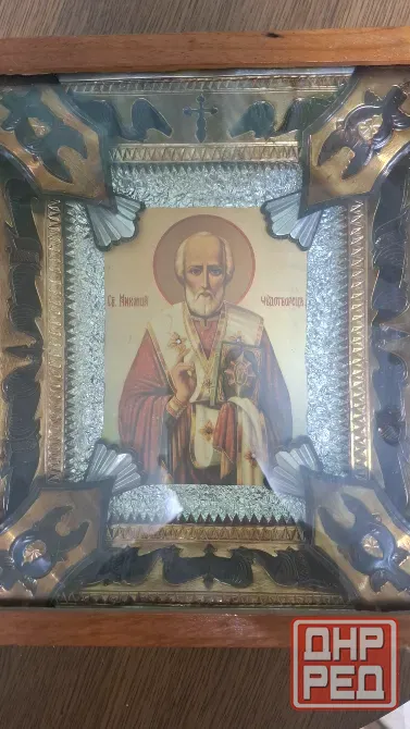 Иконы Богородица, Николай, Михаил и др. в киоте Донецк - изображение 1