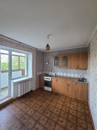 2 комн, парк Коксохим (ул. Замоскворечная) Донецк