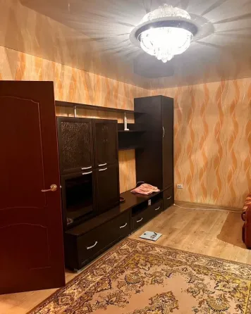 Сдается 2-х комнатная квартира в Куйбышевском районе, ориентир Бакинские Комиссары Донецк
