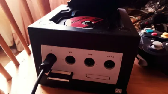Продам GameCube Донецк