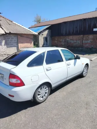 Продам Lada Priora Хэтчбэк Донецк