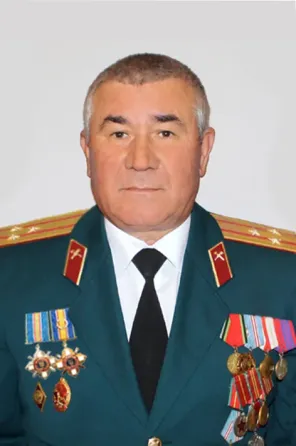 ищу сиделку для пожилого человека с проживанием в Севастополе Севастополь