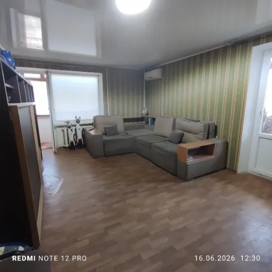 Продам 1- комнатную квартиру 40 м2 Донецк