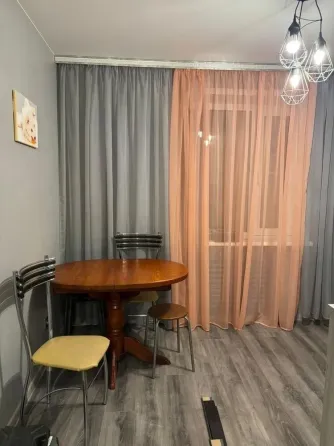 Эконом House Сдам 1к квартиру в Будённовском районе,ориентир площадь Будённого. Донецк