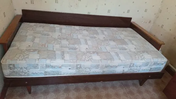 Продам кровать полуторная Донецк
