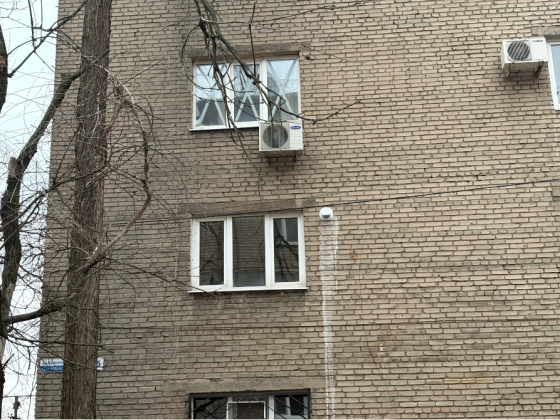 Продам квартиру 2-комнатную, переделанную в 3-комнатн Донецк