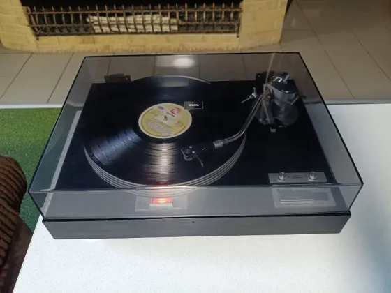 Проигрыватель винила "Yamaha" -YP-D7 Донецк