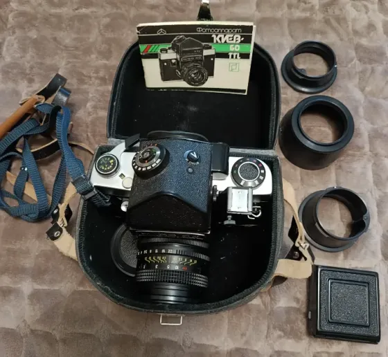 Фотоаппарат пленочный Киев 60 TTL, Донецк