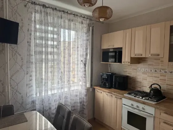Продам отличную 2к.кв. на Широком Донецк