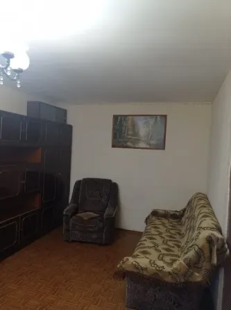 Сдам 2к.кв район кинотеатра "Савона" ул.Троицкая Мариуполь